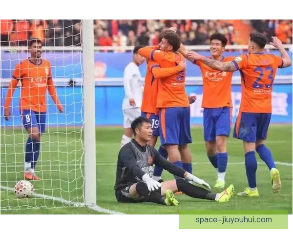 中超最新消息山东泰山外援克雷桑因伤将缺阵首月比赛