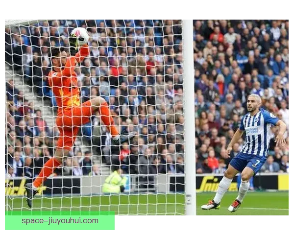 切尔西中场拉维亚因大腿伤病本赛季出场仅三十二分钟赛季报销