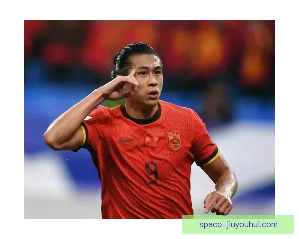 张玉宁连续两场世预赛破门点燃国足希望年轻锋线扛旗冲击世界杯路